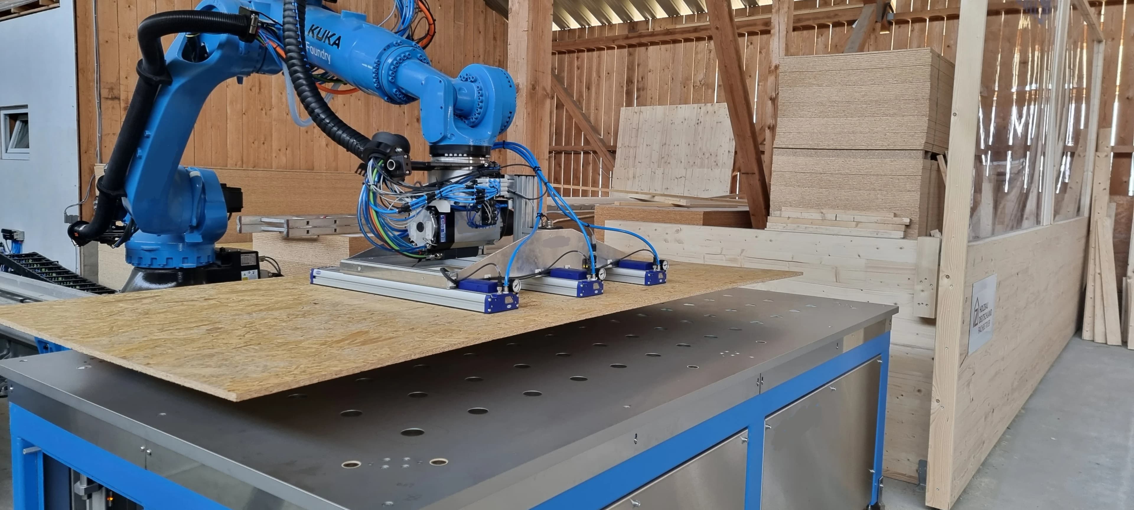 Replaceable pneumatic gripper end effector